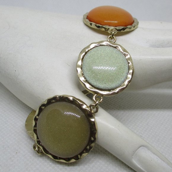 Sparkle Lucite Cabochon Bracelet - Picture 2 of 10